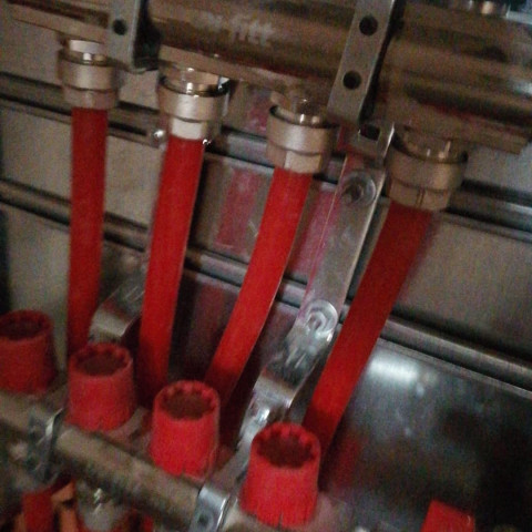 Теплый пол на 4 зоны, автоматика с датчиком рядом с обратной трубой